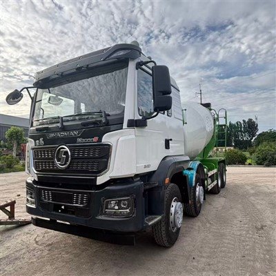 شاحنة خلط الخرسانة شكمان M3000S